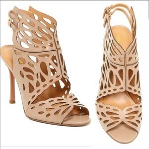 🎁NEW! Nine West Taupe Heels